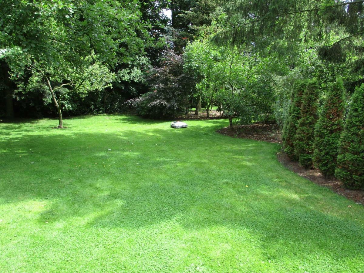 FeWo Trientje Uplengen Exterior foto